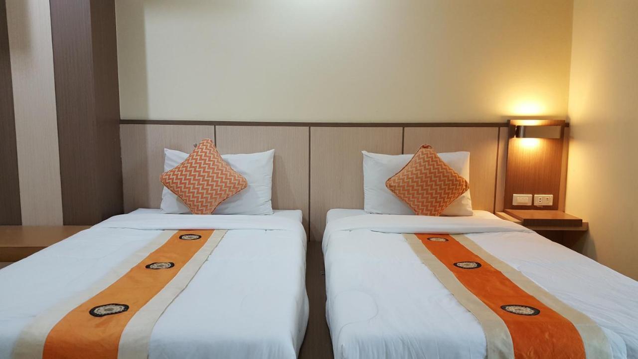 קון קאן Kaen Nakorn Hotel מראה חיצוני תמונה
